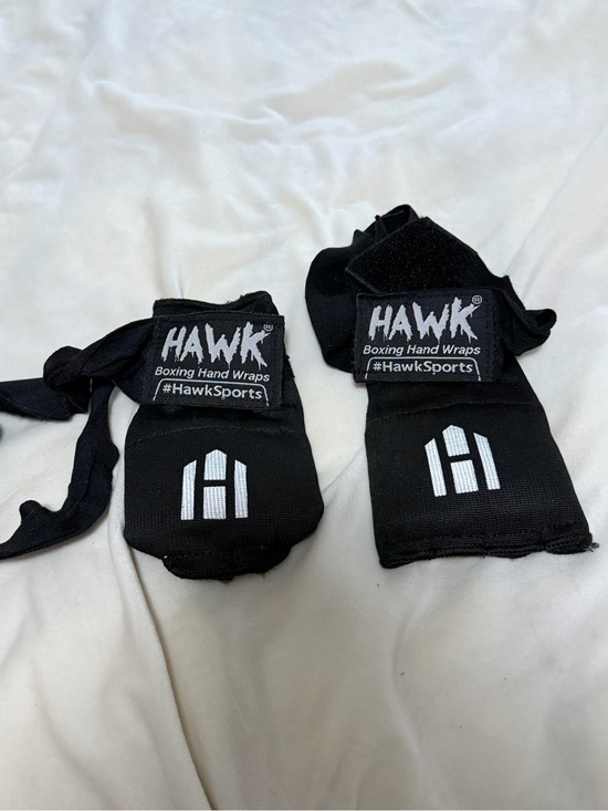 Tony Hawk Accessories - Hawk Women’s Black Boxing Hand Wraps - Comfortable Protection S/M